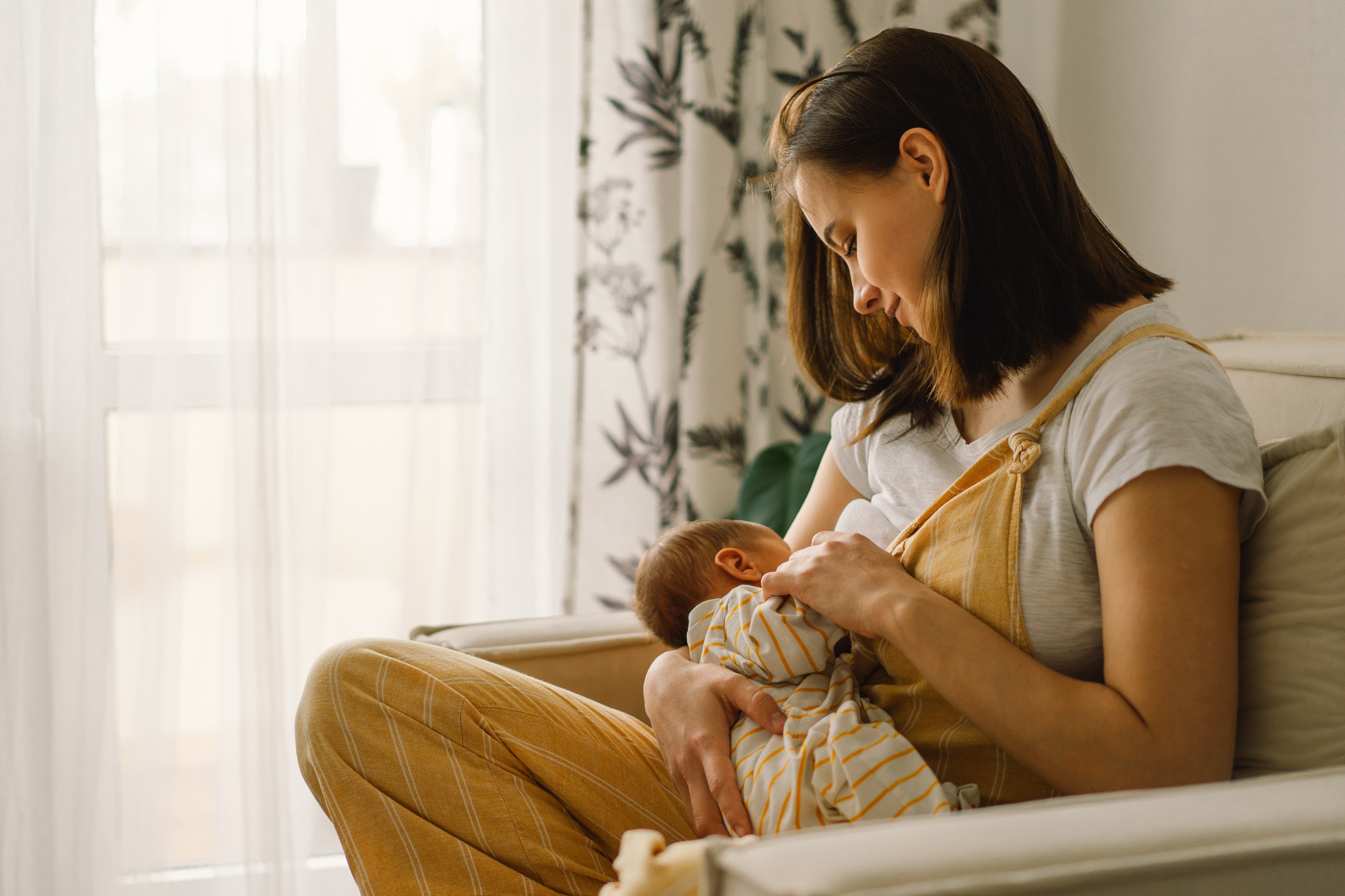 Baby Bottle: Snack Feeding